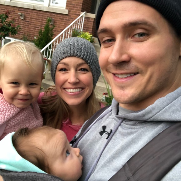 Posh Ambassador, Jenna - Picture 2 of 5